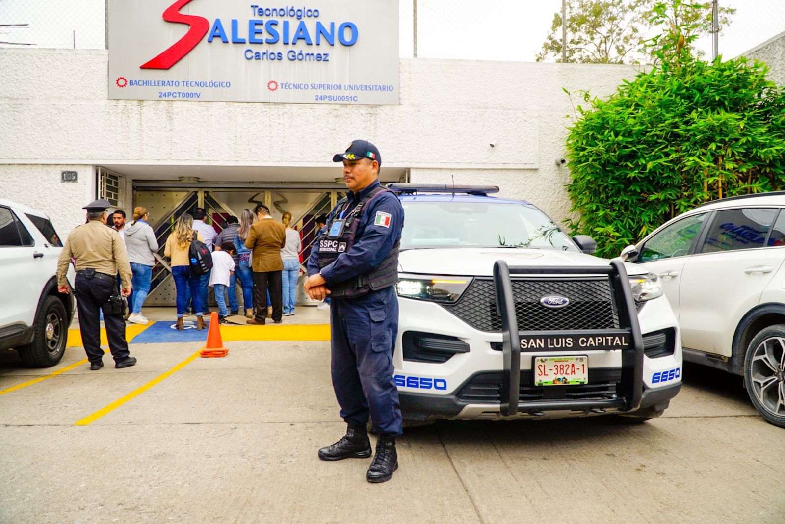 Policía municipal en operativo
